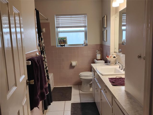 5431 Grape Street, Houston, TX 77096