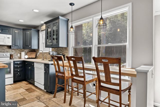 8 UTAH TRL, Medford, NJ 08055