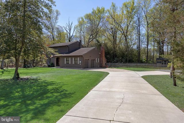 8 UTAH TRL, Medford, NJ 08055