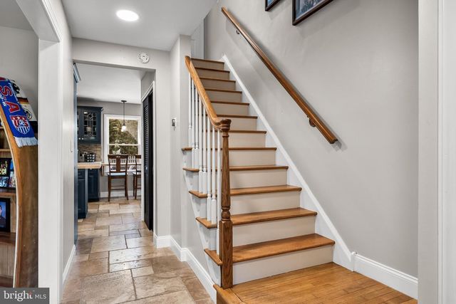 8 UTAH TRL, Medford, NJ 08055