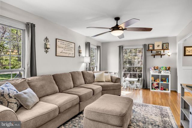 8 UTAH TRL, Medford, NJ 08055