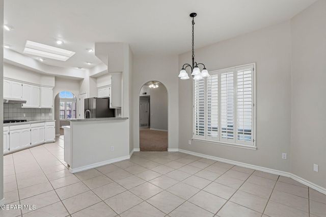 1413 IRON RIDGE Place, El Paso, TX 79912
