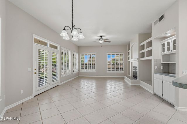 1413 IRON RIDGE Place, El Paso, TX 79912