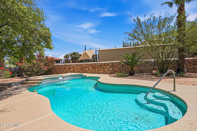 1413 IRON RIDGE Place, El Paso, TX 79912