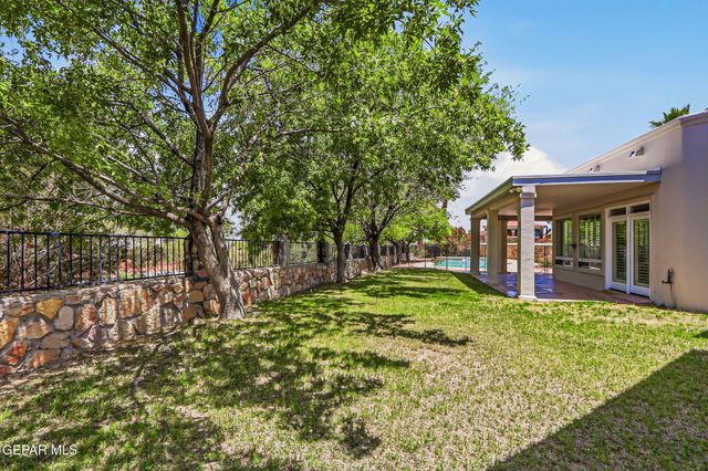 1413 IRON RIDGE Place, El Paso, TX 79912