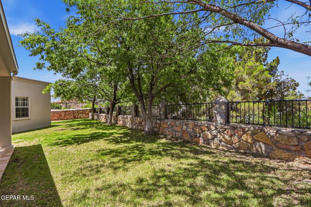 1413 IRON RIDGE Place, El Paso, TX 79912