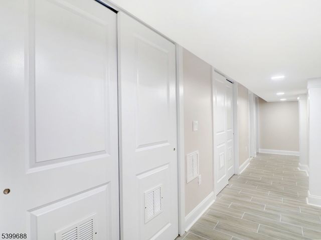 495 S Clinton St 2, East Orange City, NJ 07018