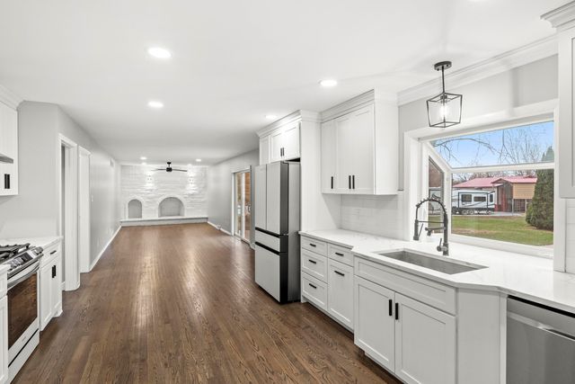13399 W 117th Avenue, Cedar Lake, IN 46303