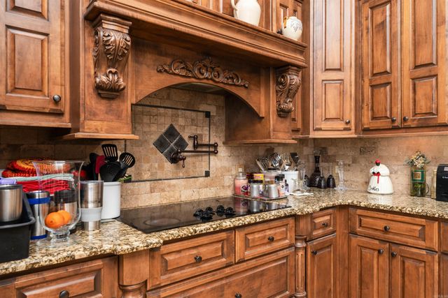 224 Elcano Drive, Hot Springs Village, AR 71909