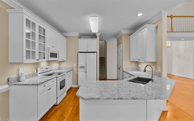 583 Carson Ridge Drive, Oak Ridge, NC 27310