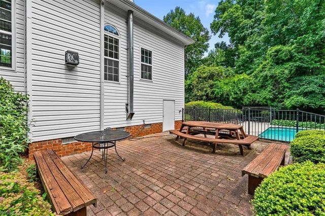 583 Carson Ridge Drive, Oak Ridge, NC 27310