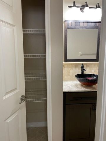 2950 WILLOWLEAF LANE, Wesley Chapel, FL 33544