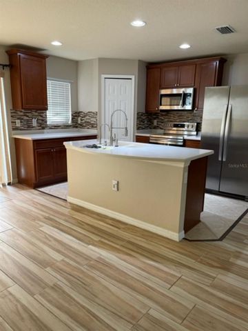 2950 WILLOWLEAF LANE, Wesley Chapel, FL 33544