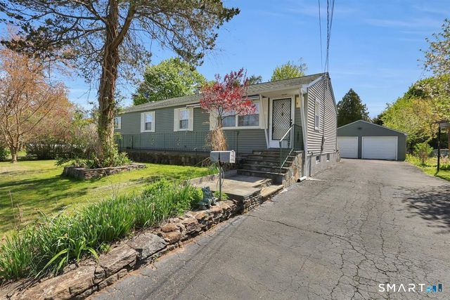 7 Mohawk Drive, Farmington, CT 06085