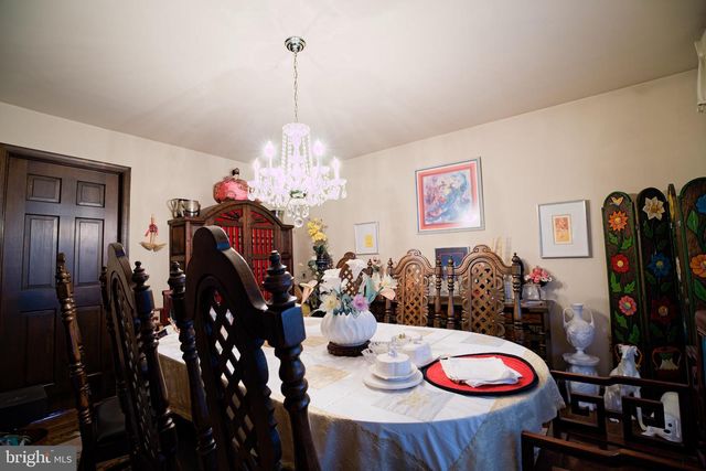 2713 CENTER ST, Bethlehem, PA 18017