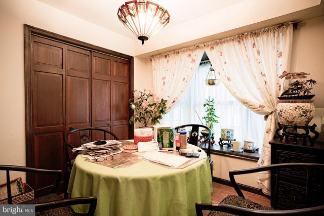 2713 CENTER ST, Bethlehem, PA 18017