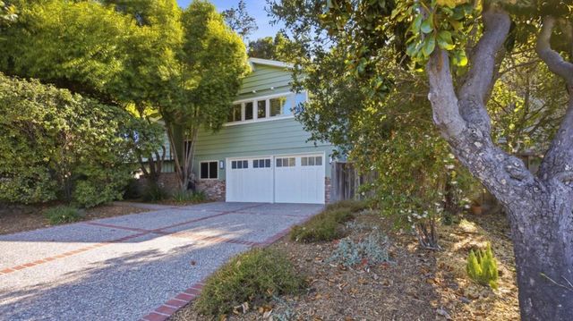 3642 Farm Hill Boulevard, Redwood City, CA 94061