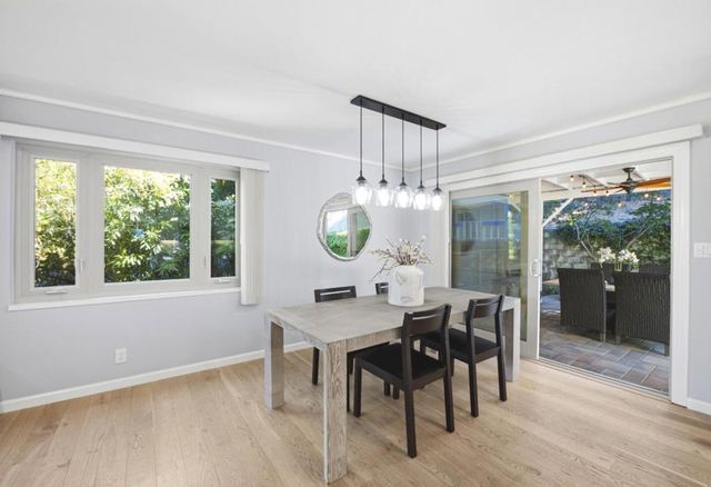 3642 Farm Hill Boulevard, Redwood City, CA 94061