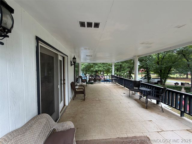 13 Wildflower Road, Eufaula, OK 74432