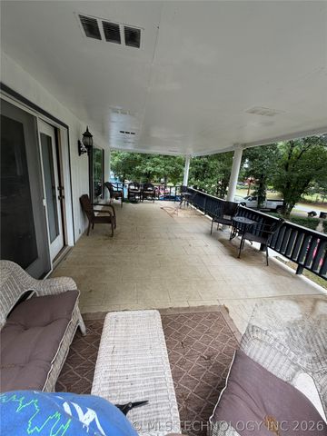 13 Wildflower Road, Eufaula, OK 74432