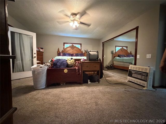 13 Wildflower Road, Eufaula, OK 74432