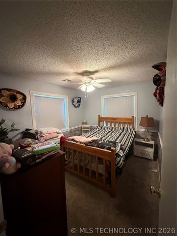 13 Wildflower Road, Eufaula, OK 74432