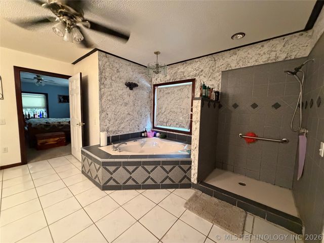 13 Wildflower Road, Eufaula, OK 74432