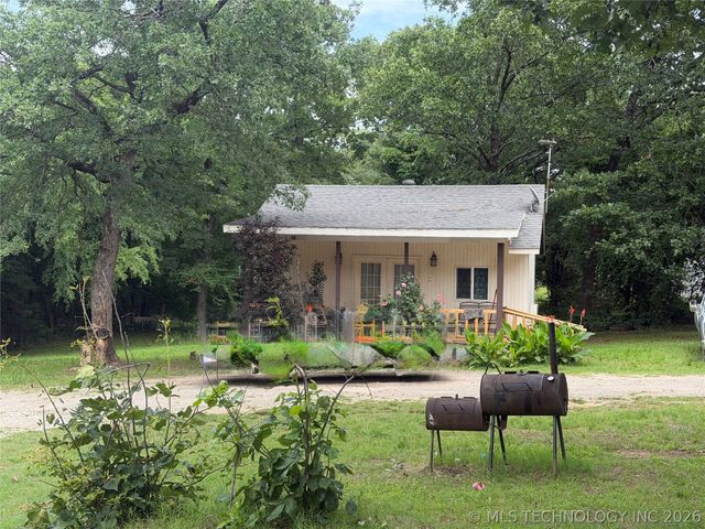 13 Wildflower Road, Eufaula, OK 74432