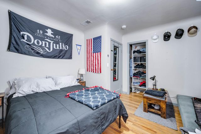 1215 NE Myrtle St, Pullman, WA 99163