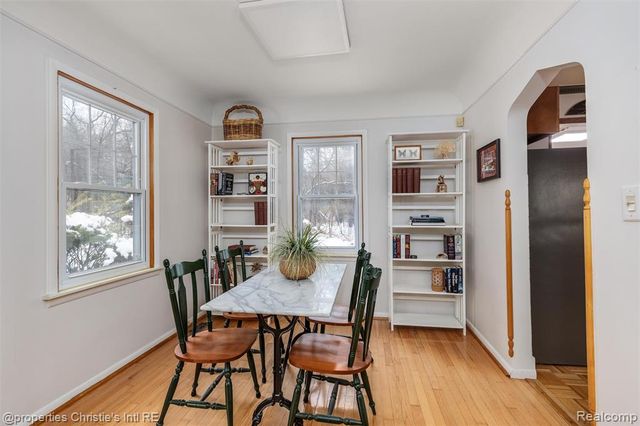 23245 Hunters Lane, Southfield, MI 48033