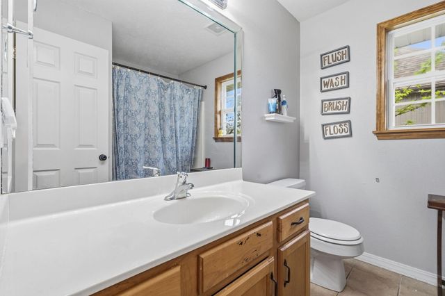 5436 S Michigan Avenue, Springfield, MO 65810