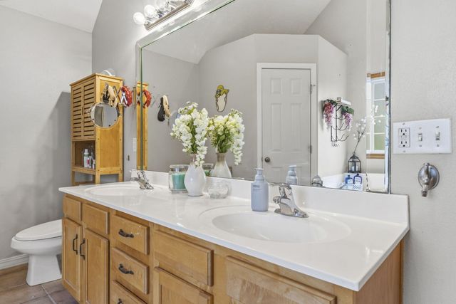 5436 S Michigan Avenue, Springfield, MO 65810