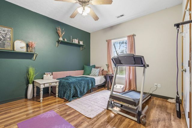 5436 S Michigan Avenue, Springfield, MO 65810