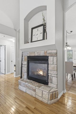 5436 S Michigan Avenue, Springfield, MO 65810