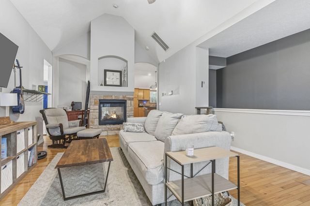 5436 S Michigan Avenue, Springfield, MO 65810