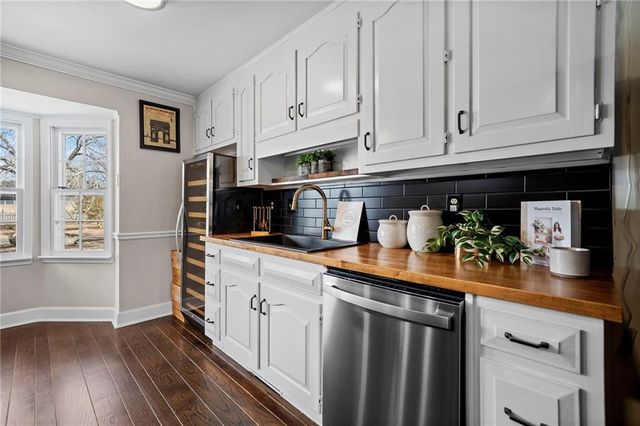 5422 Hill Road SW, Powder Springs, GA 30127