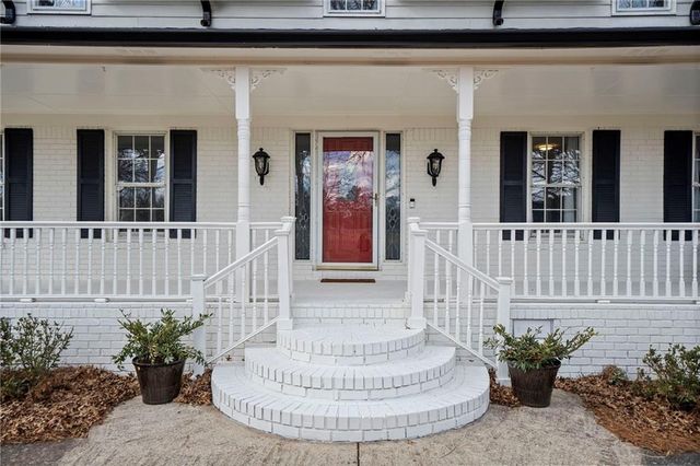 5422 Hill Road SW, Powder Springs, GA 30127