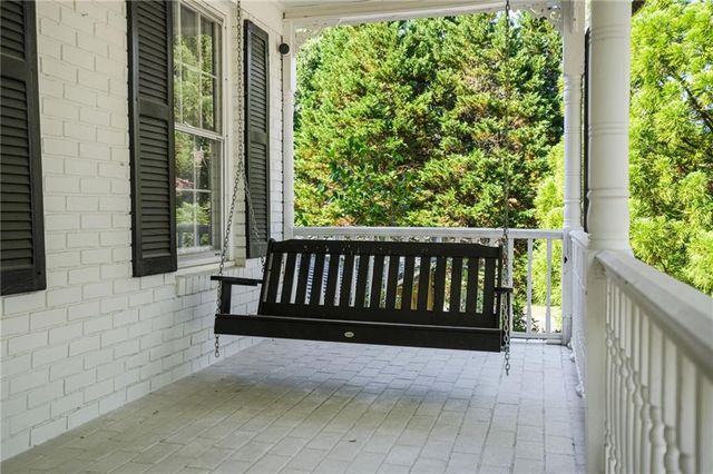 5422 Hill Road SW, Powder Springs, GA 30127