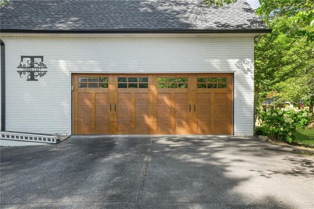 5422 Hill Road SW, Powder Springs, GA 30127