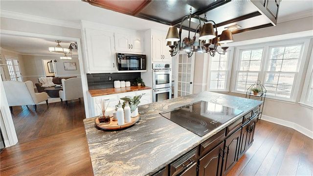 5422 Hill Road SW, Powder Springs, GA 30127