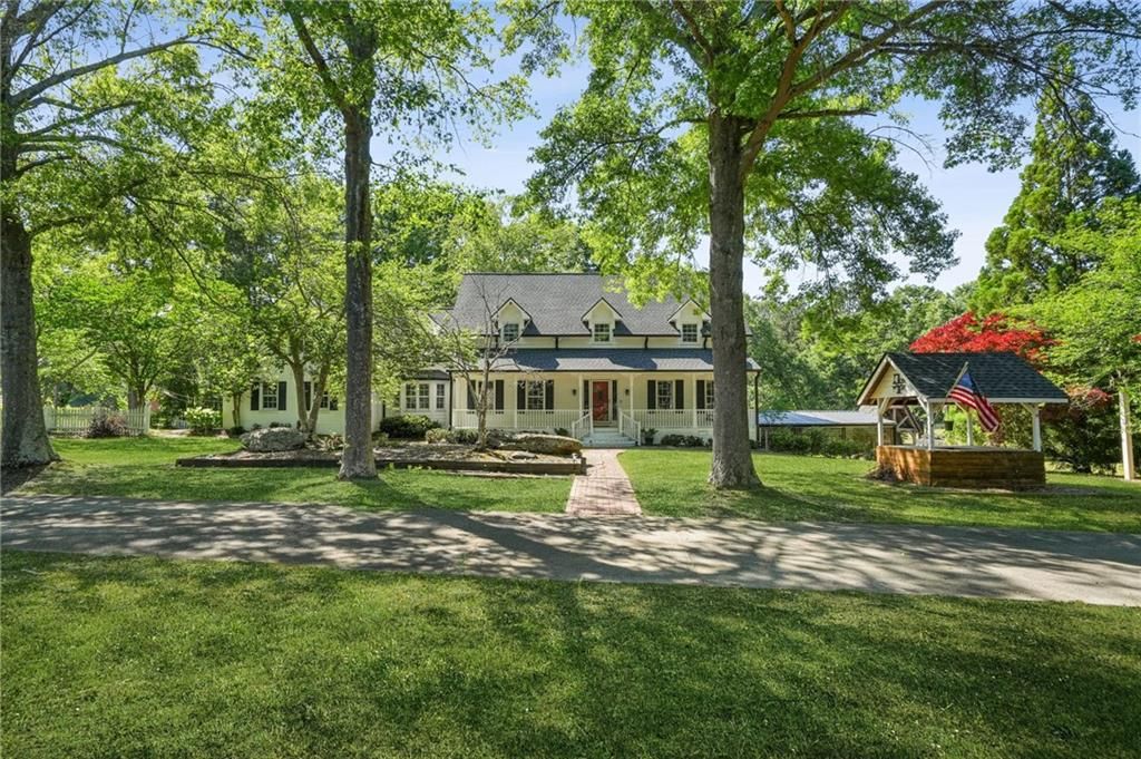5422 Hill Road SW, Powder Springs, GA 30127