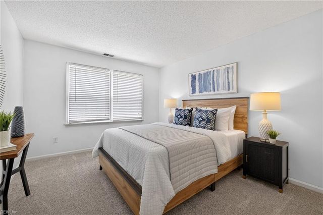 3816 Holston River Reach Apt A, Portsmouth, VA 23703