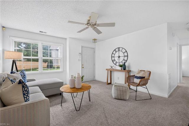 3816 Holston River Reach Apt A, Portsmouth, VA 23703