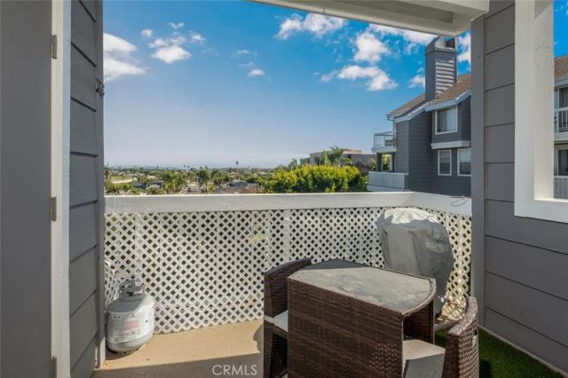 20331 Bluffside 321, Huntington Beach, CA 92646