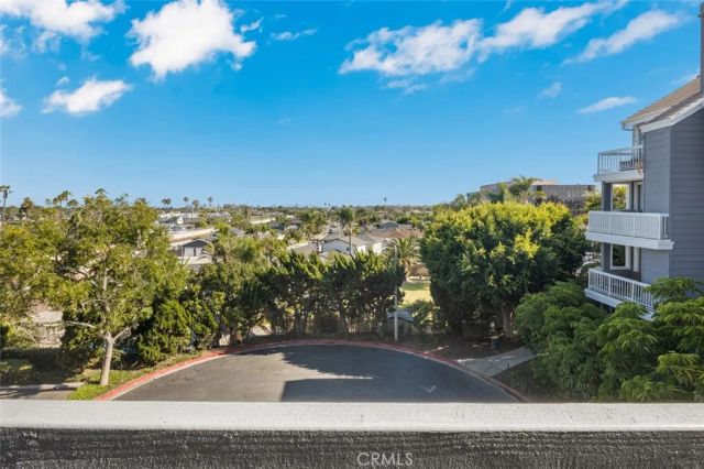 20331 Bluffside 321, Huntington Beach, CA 92646