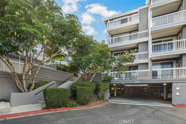 20331 Bluffside 321, Huntington Beach, CA 92646