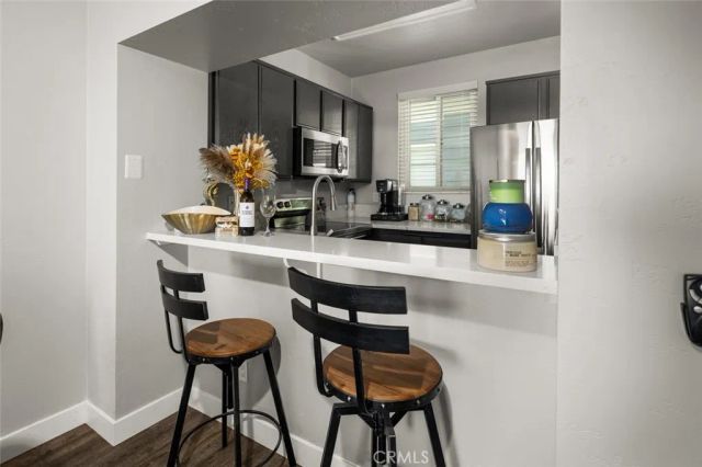 20331 Bluffside 321, Huntington Beach, CA 92646
