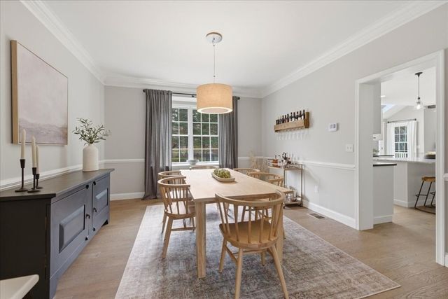 24 Winthrop Dr, Franklin, MA 02038