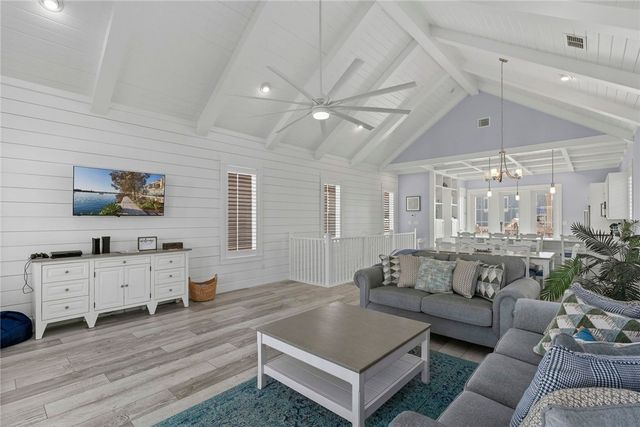 102 Agave, Port Aransas, TX 78373