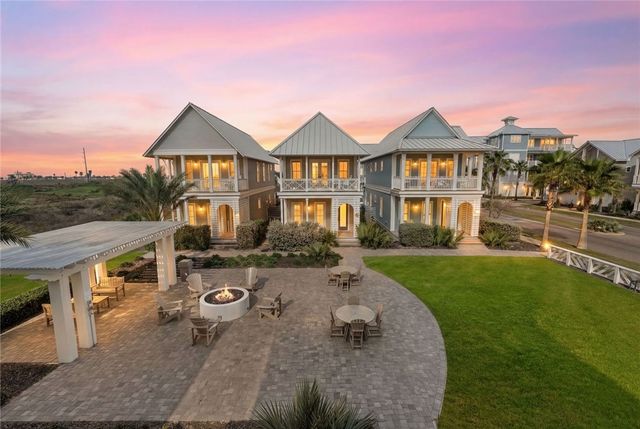 102 Agave, Port Aransas, TX 78373